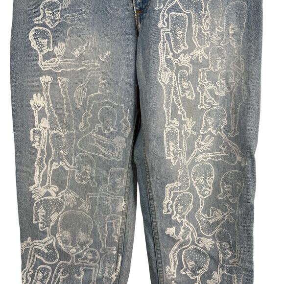 Aeropostale Jeans Womens 10 90's Baggy Light Wash Blue Denim Custom Graphic - Picture 3 of 16